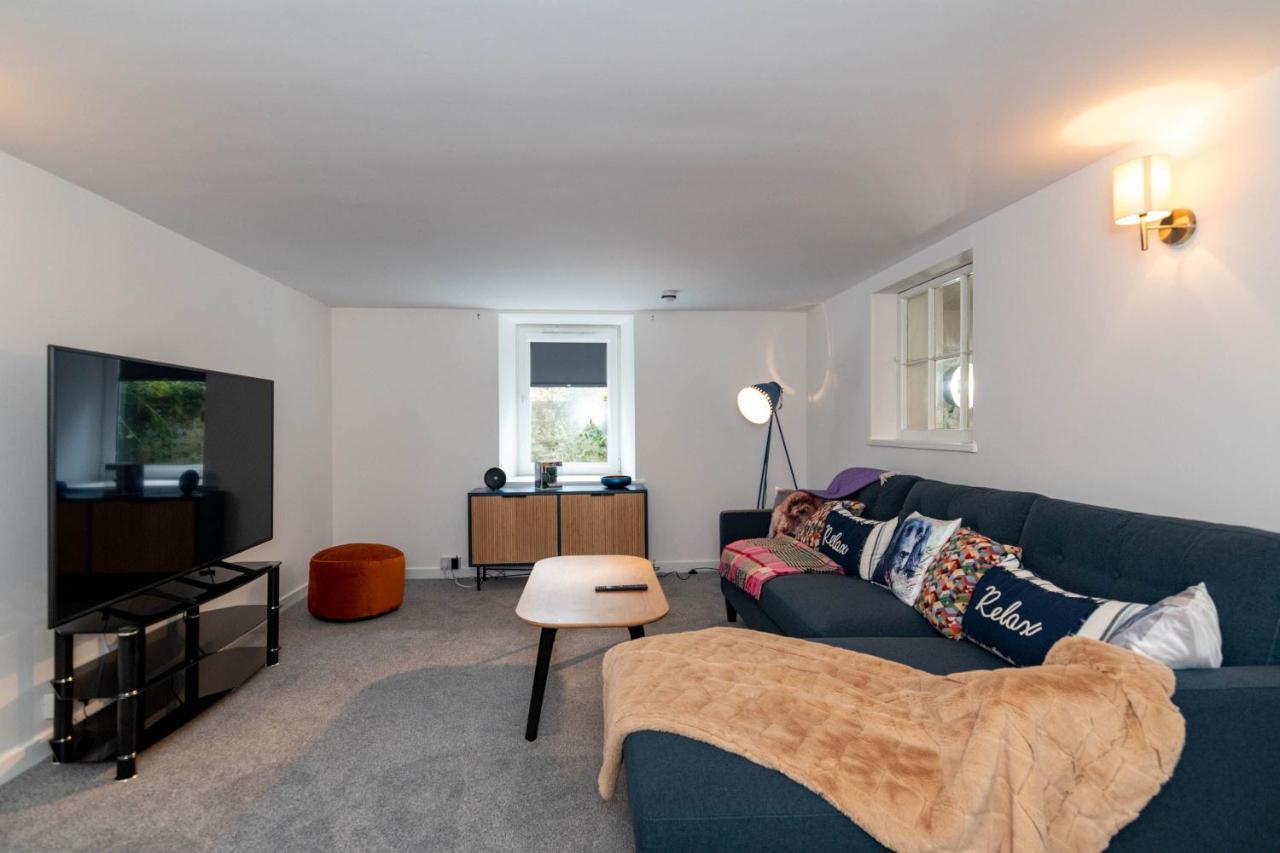 Rosebank House Blairgowrie - Sleeps 12, Games Rooms, Ev Point, Pets Welcome Blairgowrie and Rattray Exterior photo